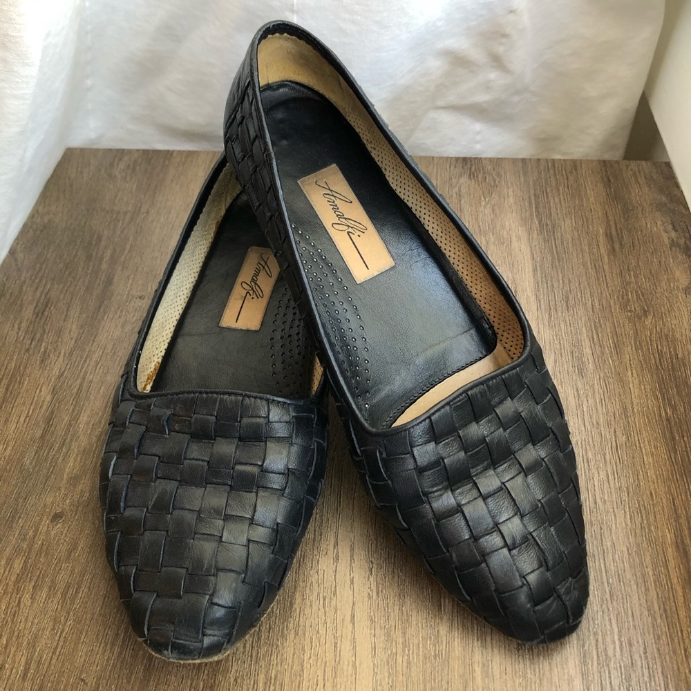 Amalfi Italian Leather Woven Flats in Navy